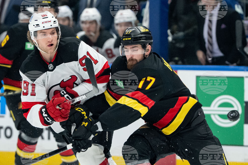 Devils Canucks Hockey