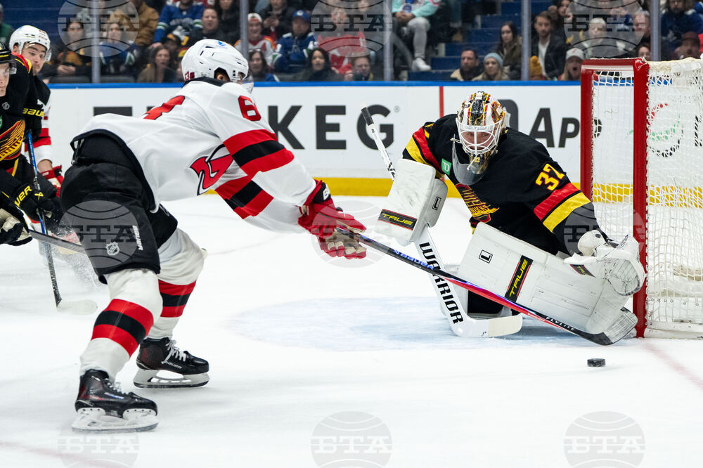 Devils Canucks Hockey