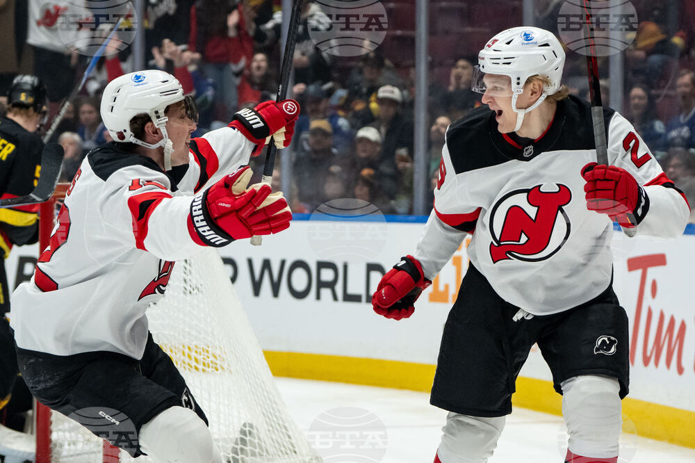 Devils Canucks Hockey