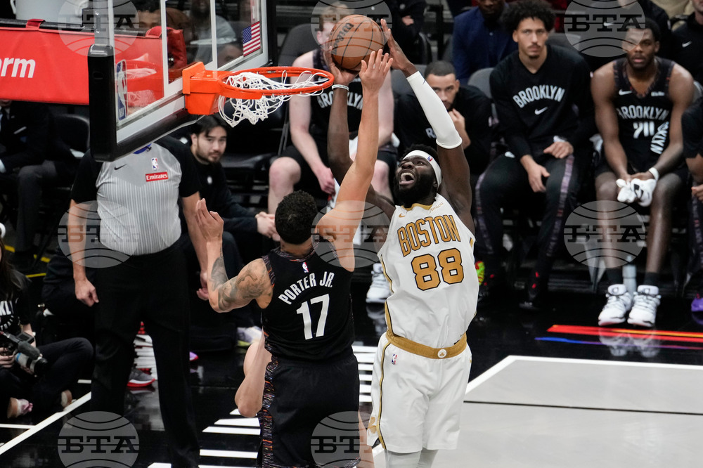 Андрю Нембард поведе Индиана към успех над Оклахома в повторение на миналогодишния финал за титлата в НБА