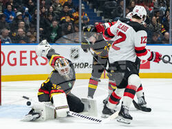 Devils Canucks Hockey