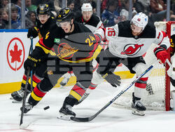 Devils Canucks Hockey