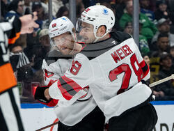 Devils Canucks Hockey