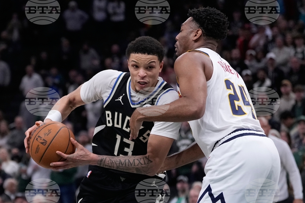 Nuggets Bucks Basketball