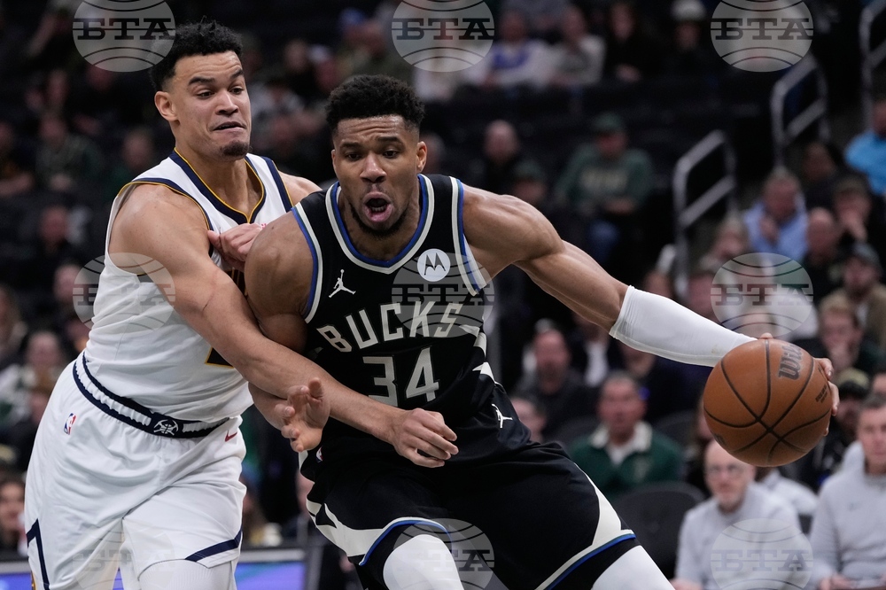 Nuggets Bucks Basketball