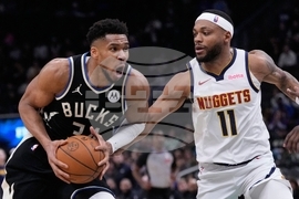 Nuggets Bucks Basketball