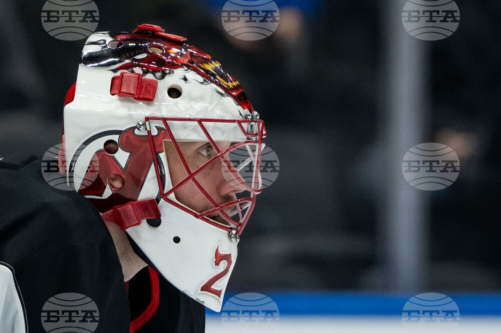 Devils Canucks Hockey