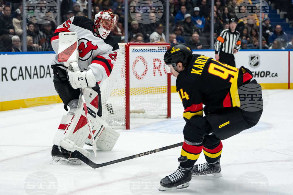 Devils Canucks Hockey