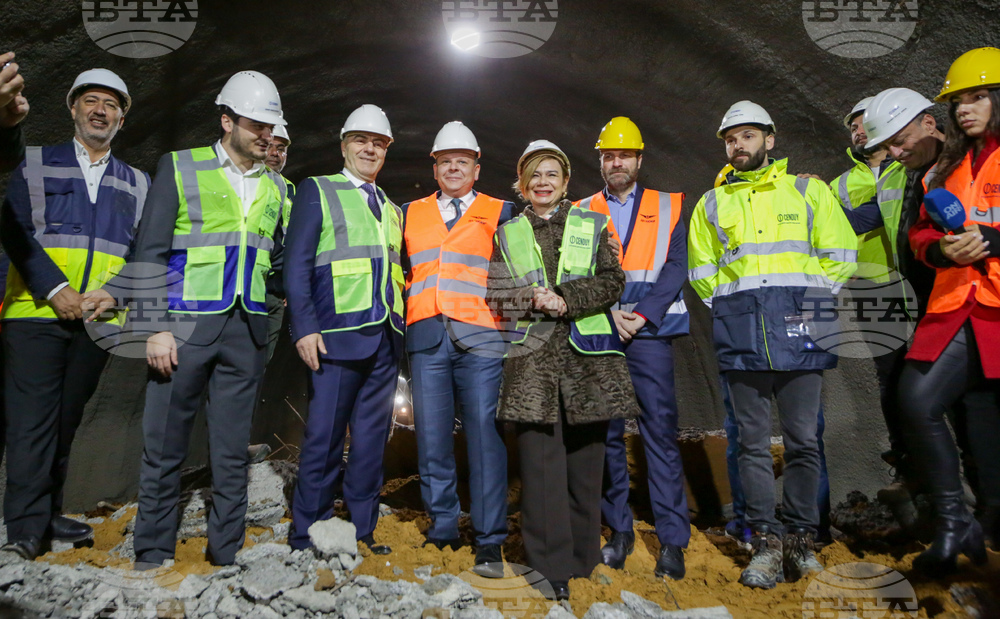 Transport Minister Inspects Construction of First Railway Tunnel that Bulgaria Builds in 50 Years