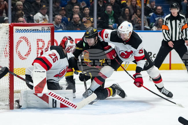 Devils Canucs Hockey