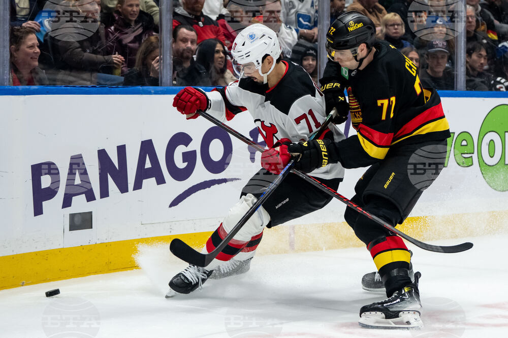 Devils Canucks Hockey