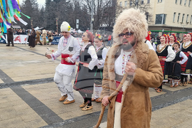 Перник - фестивал „Сурва“ - маскарадни дефилета