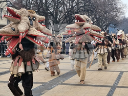 Перник - фестивал „Сурва“ - маскарадни дефилета