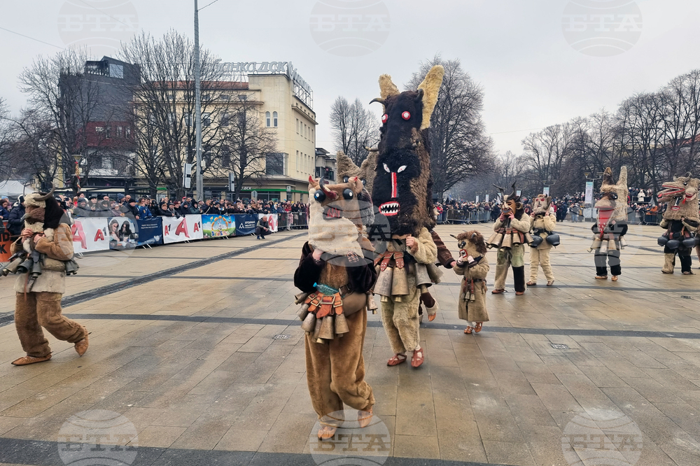 Перник - фестивал „Сурва“ - маскарадни дефилета