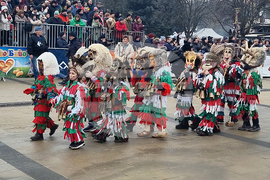 Перник - фестивал „Сурва“ - маскарадни дефилета