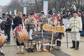 Перник - фестивал „Сурва“ - маскарадни дефилета