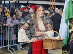 Перник - фестивал „Сурва“ - маскарадни дефилета