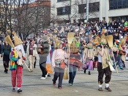 Перник - фестивал „Сурва“ - маскарадни дефилета