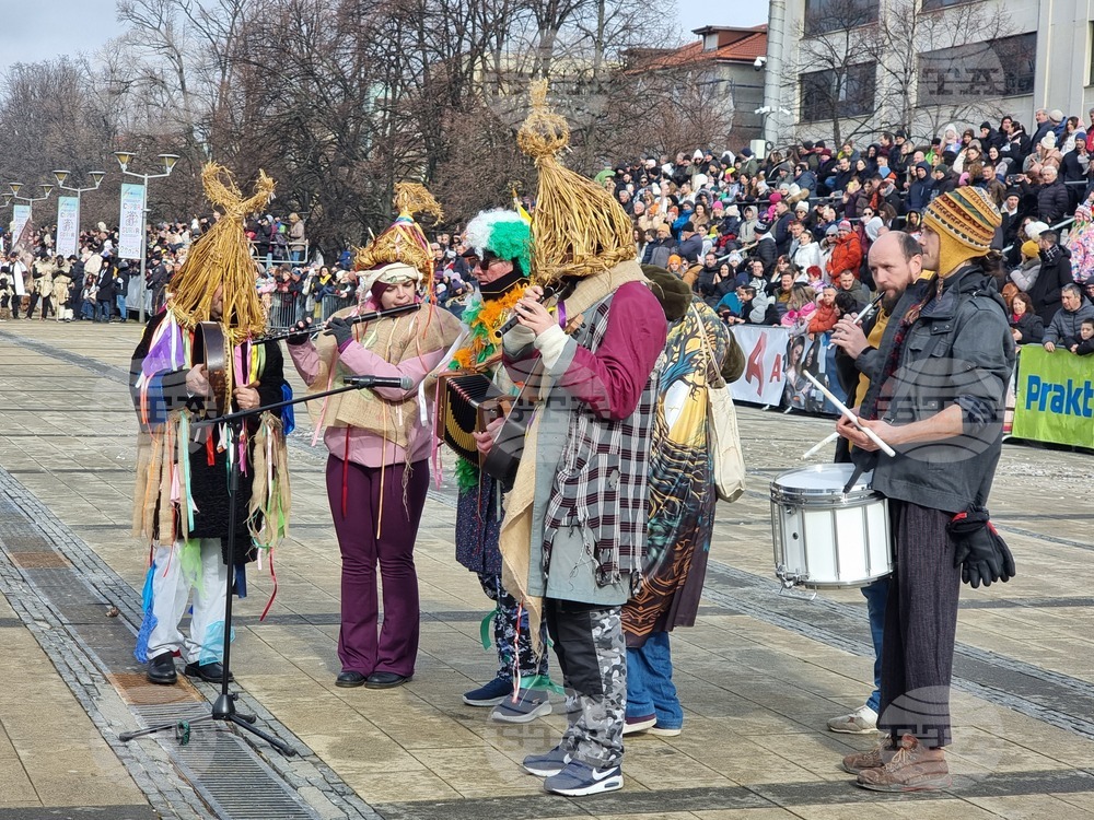 International Festival of Masquerade Games Surva to Conclude on Sunday Night
