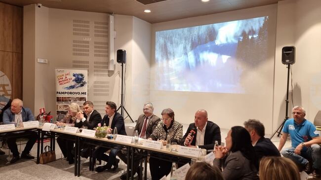 Пампорово е зимният курорт с най-много слънчеви дни в България, посочи заместник областният управител на Смолян Красимир Даскалов