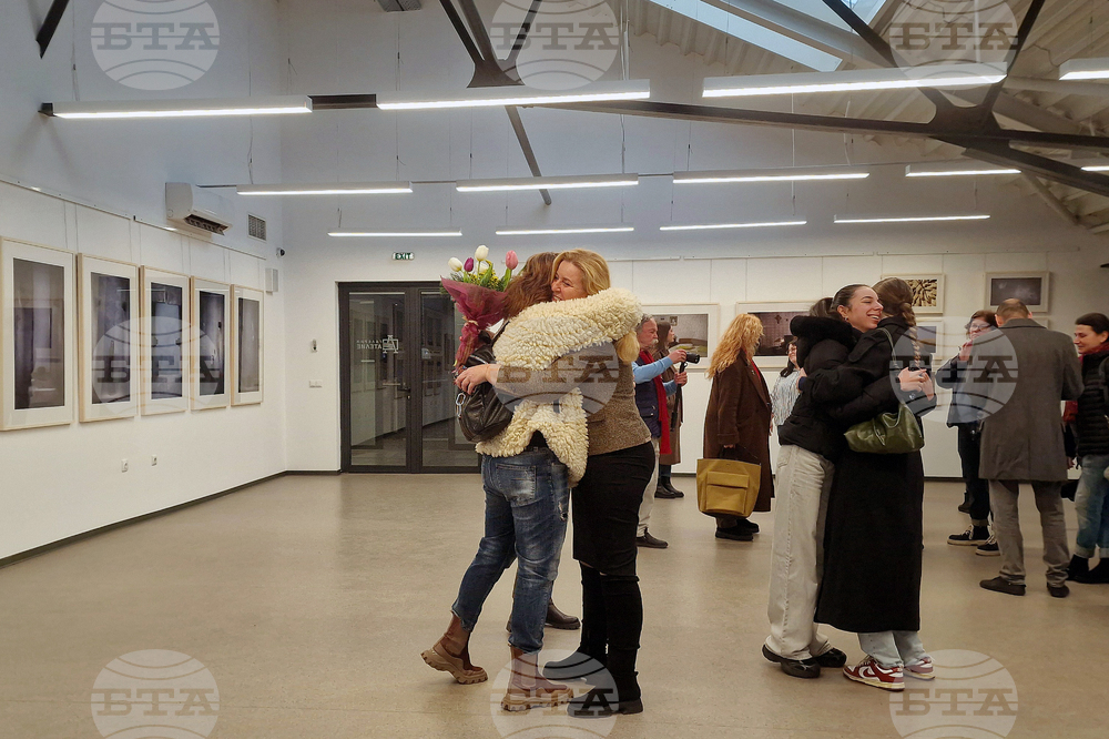 Бургас - магистърски курс по „Фотография” - дипломиране - изложба