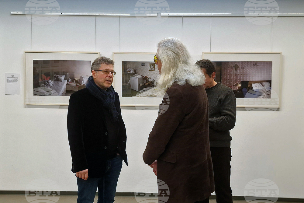 Бургас - магистърски курс по „Фотография” - дипломиране - изложба