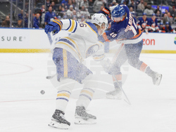 Sabres Islanders Hockey
