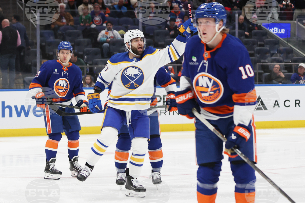 Sabres Islanders Hockey