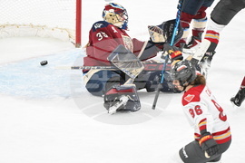 PWHL Charge Victoire Hockey