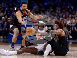 Knicks 76ers Basketball