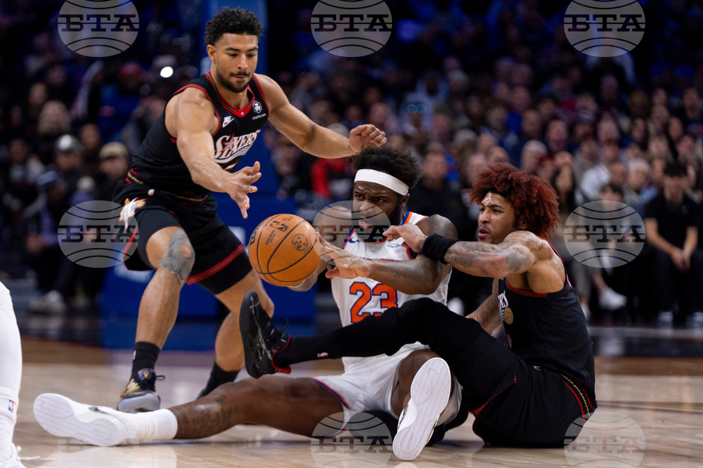 Knicks 76ers Basketball