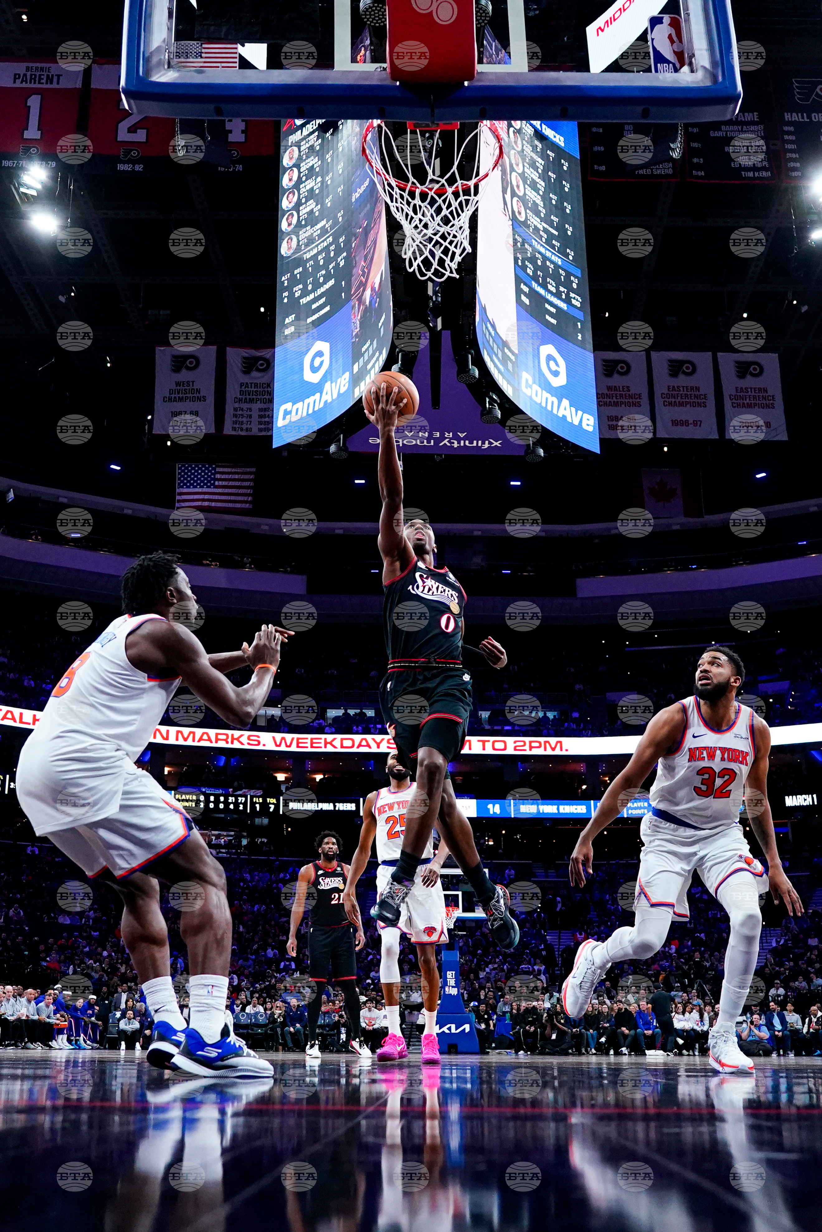 Knicks 76ers Basketball