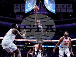 Knicks 76ers Basketball