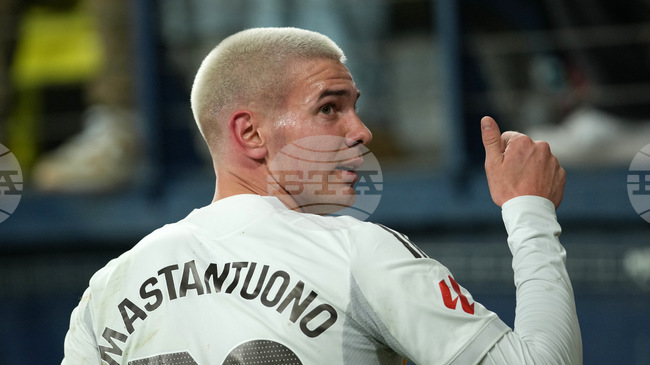 Футболистът на Реал Мадрид Франко Мастантуоно отдаде заслугата за подобрението на формата си на треньора Алваро Арбелоа