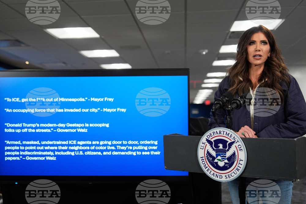 Homeland Secretary Kristi Noem