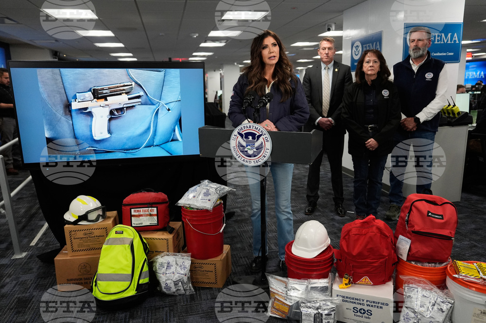 Homeland Secretary Kristi Noem