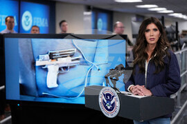 Homeland Secretary Kristi Noem