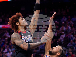 Knicks 76ers Basketball