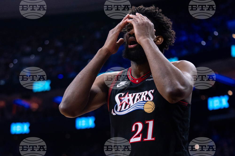 Knicks 76ers Basketball