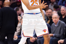 Knicks 76ers Basketball