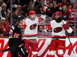 Hurricanes Senators Hockey