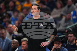 Lakers Mavericks Basketball