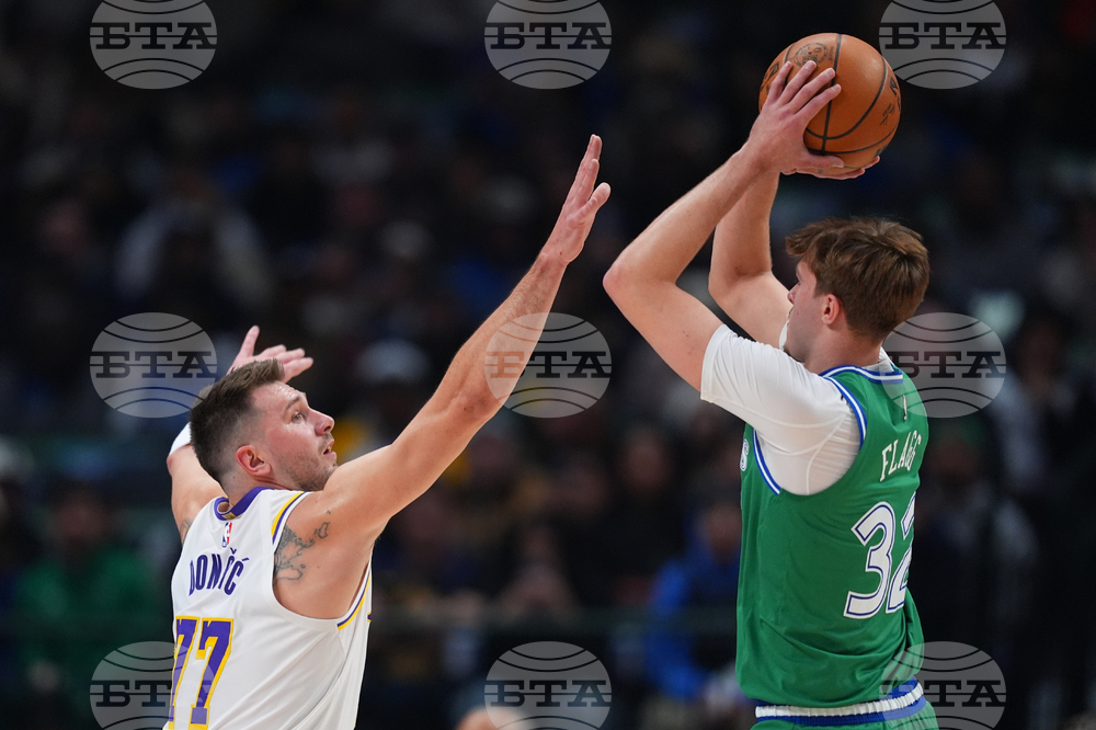 Lakers Mavericks Basketball