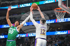 Lakers Mavericks Basketball