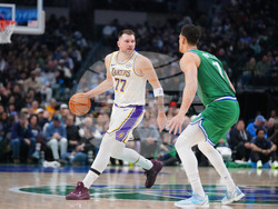 Lakers Mavericks Basketball