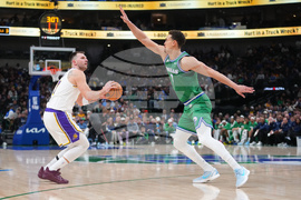 Lakers Mavericks Basketball