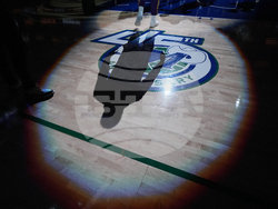 APTOPIX Lakers Mavericks Basketball