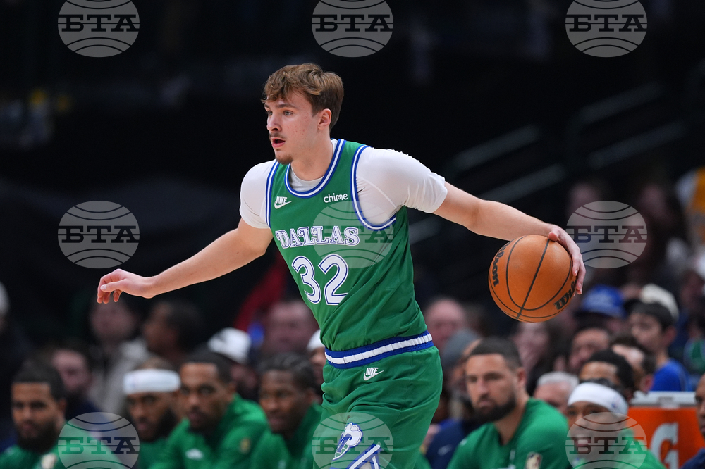 Lakers Mavericks Basketball