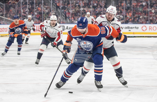 Хеттрик на Еван Бушар за Едмънтън в мач номер 400 в НХЛ, Детройт вкара четири гола в третия период в Уинипег