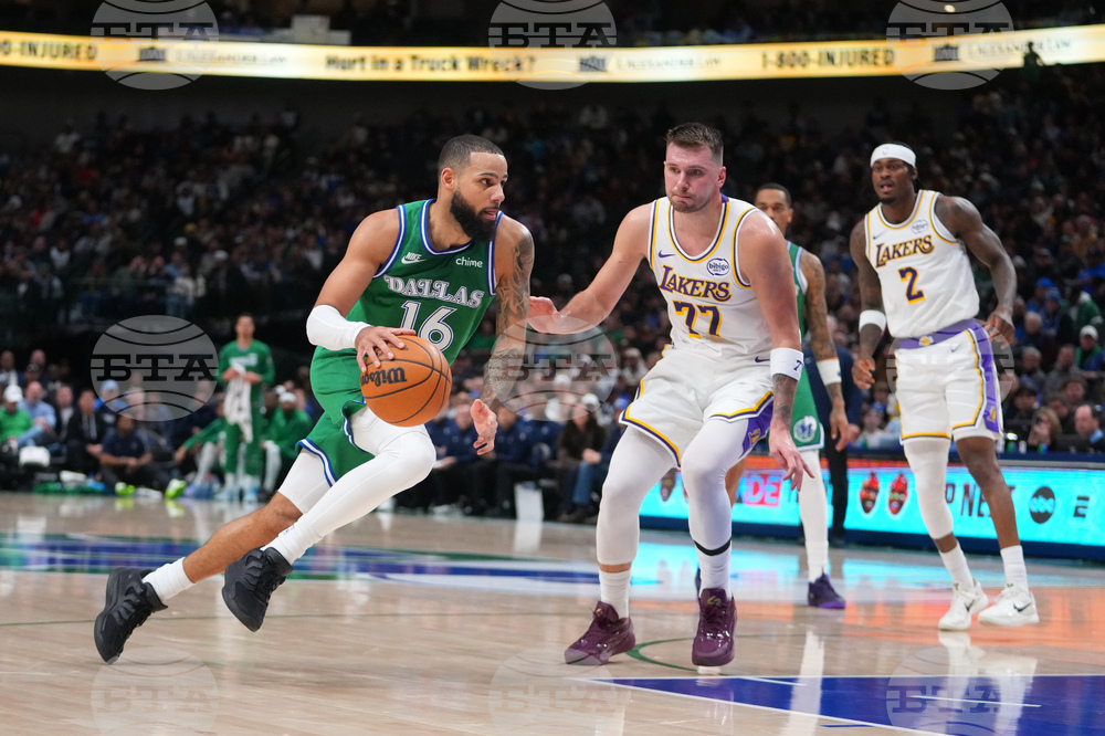 Lakers Mavericks Basketball